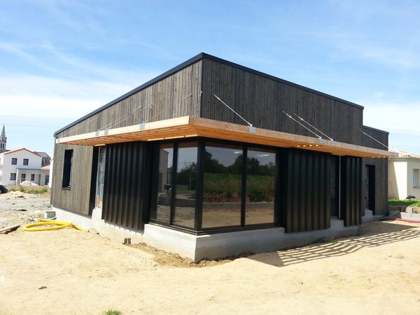 Extension et surélévation d'une maison individuelle / BATZ-SUR-MER (44)